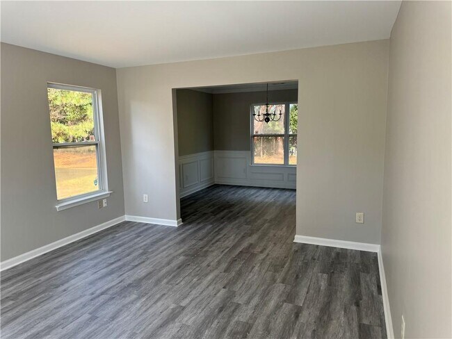 Building Photo - 3140 Ridge Hill Pkwy
