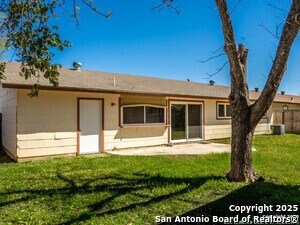 Building Photo - 6706 Spring Manor St
