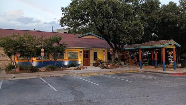 Building Photo - 4208 Duval Rd