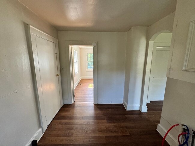 Building Photo - Duplex walking distance to Uptown Shelby, NC