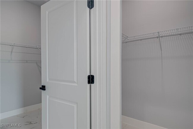 Building Photo - 3121 71st St W