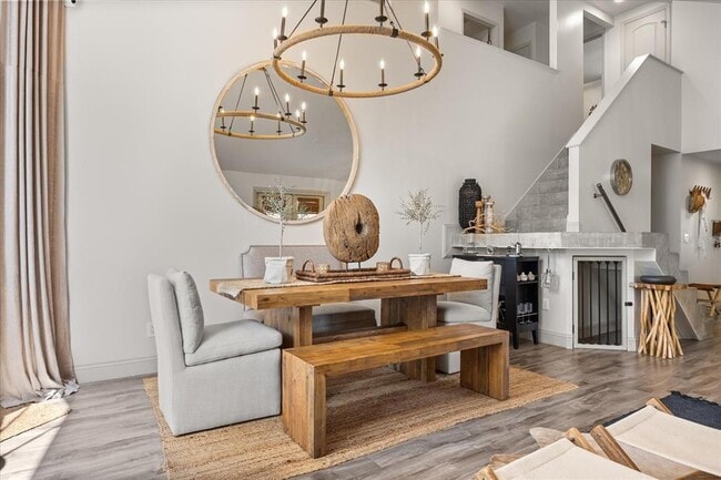 Building Photo - 989 Summer Lakes Dr