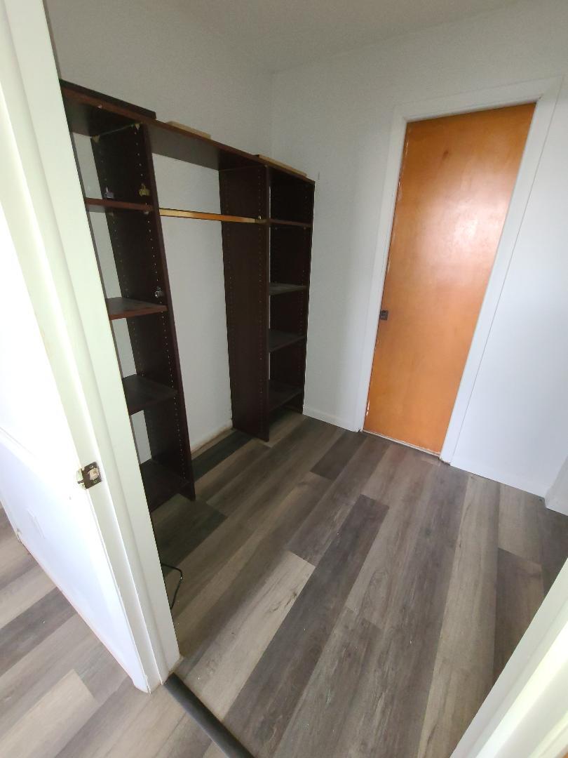 Building Photo - 8950 NE 8th Ave