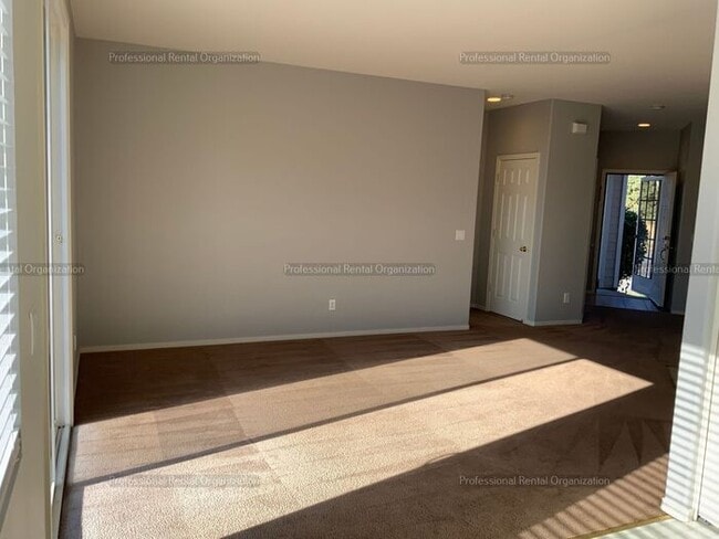 Building Photo - Your New Home Awaits: 3-Bedroom Beauty in ...