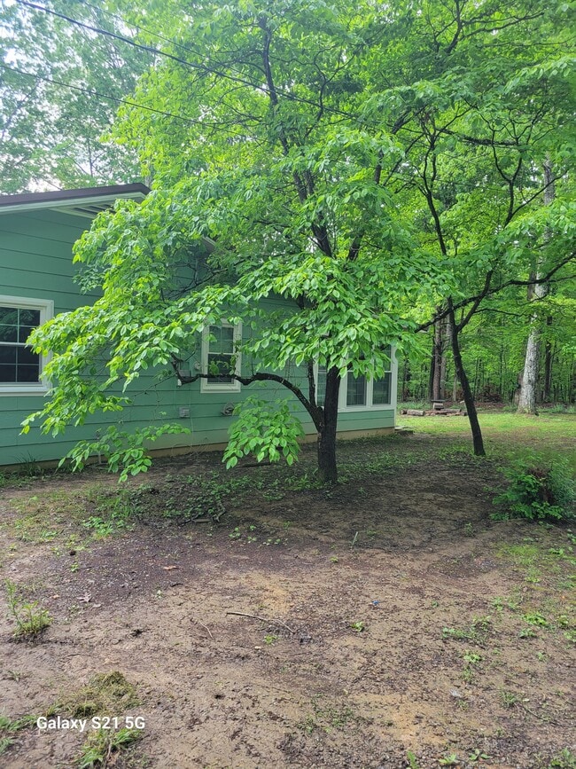 Building Photo - 4046 Sioux Rd