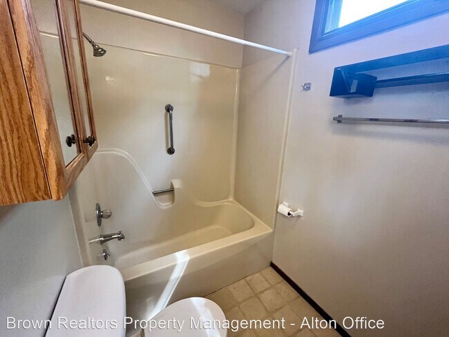 Building Photo - 2 br, 1 bath House - 1903 Muny Vista Ct., ...