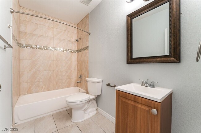 Building Photo - 2732 Eldora Cir