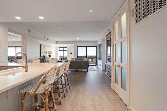 Building Photo - The Artesian
