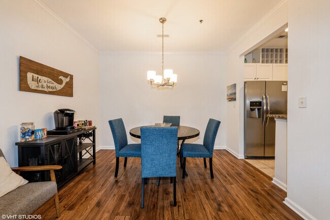 Building Photo - Beach Bliss: Cozy Condo Near Rehoboth & Lewes