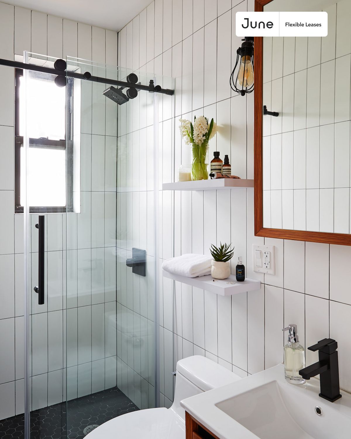 Building Photo - Prime ROOM at The Cornelia House