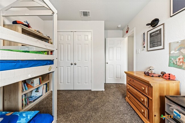 Building Photo - 2366 Wigeon Wy