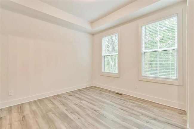 Building Photo - 262 Dilbeck Cir