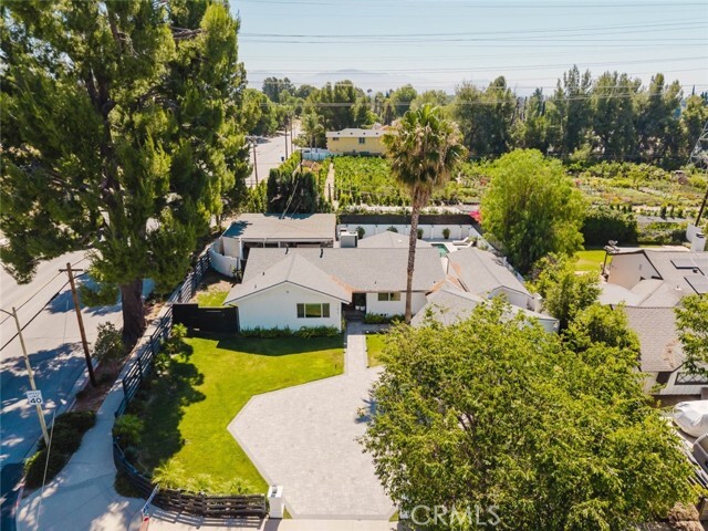 Building Photo - 11072 Chimineas Ave