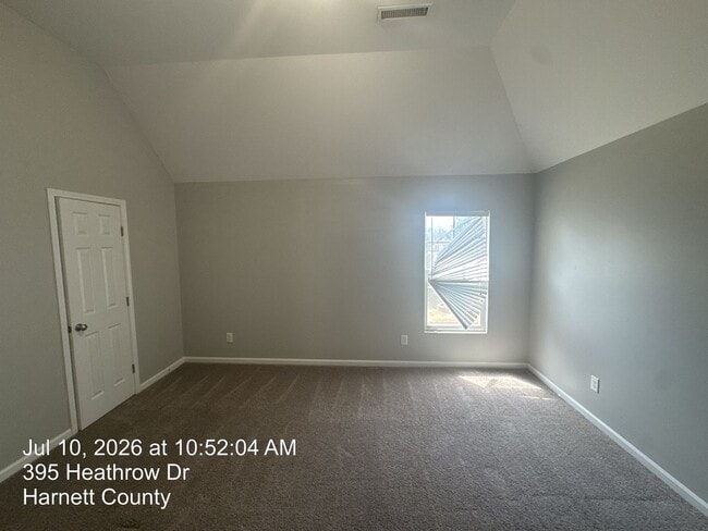 Building Photo - 394 Heathrow Drive