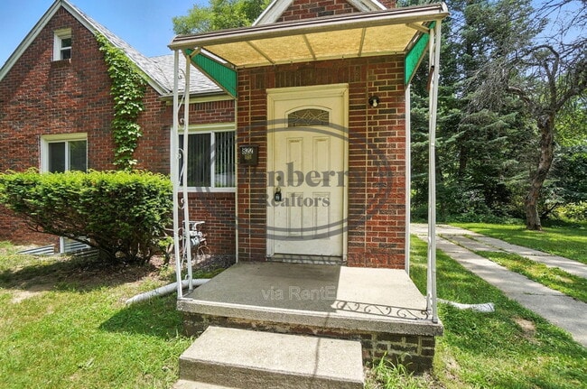 Building Photo - 822 Searles Rd