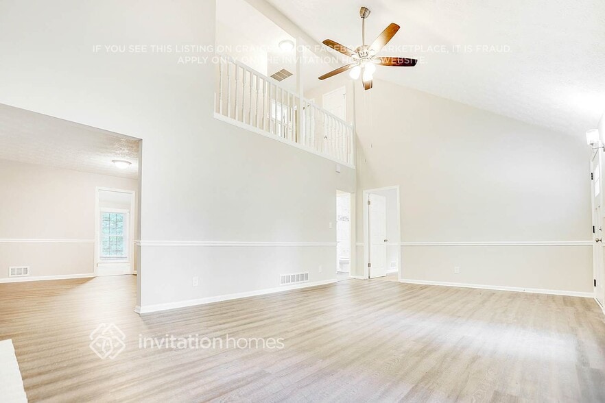 Building Photo - 3783 Carolyn Farm Rd