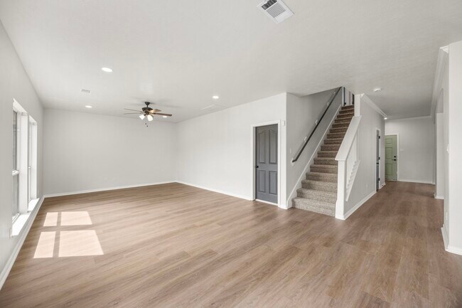 Building Photo - 21531 Indigo Ruth Dr