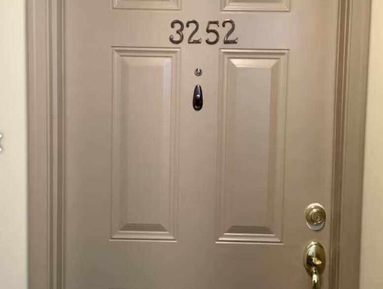 Building Photo - 3252 Cypress Ct