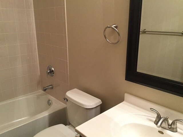 Building Photo - 1305 Harold Stewart Pky