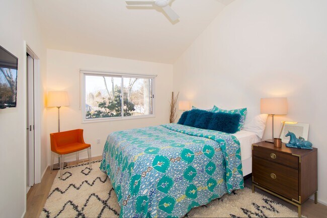 Building Photo - 80 Cliff Dr