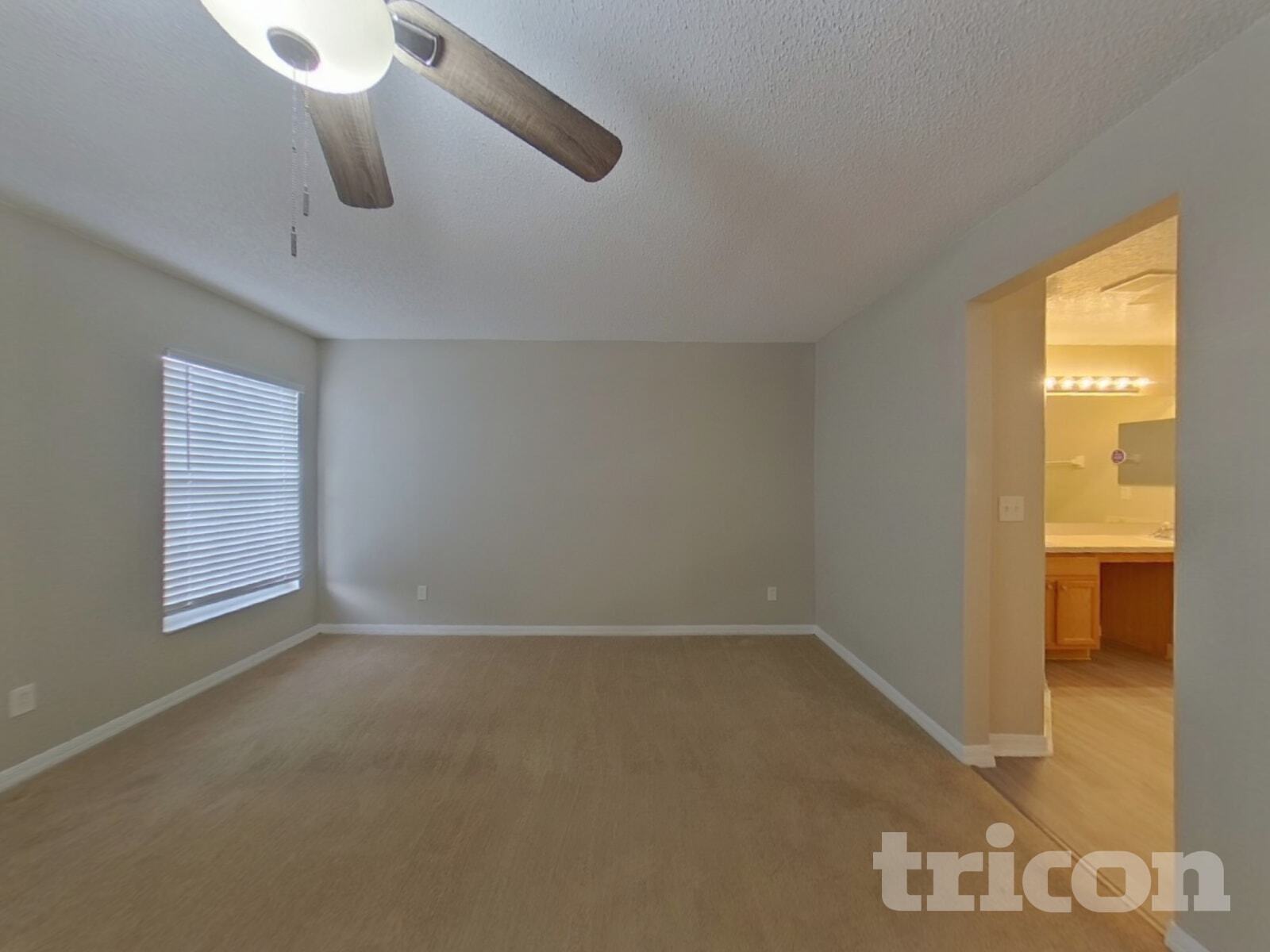 Building Photo - 1026 Sandhill St