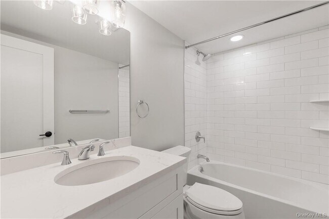 Building Photo - 35 Summit Ave