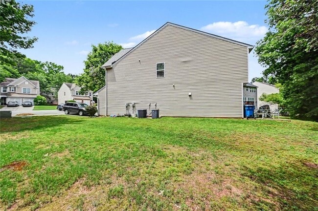 Building Photo - 1357 Upshur Pl NE