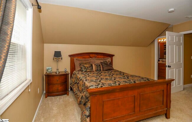 Building Photo - 441 Liberty Hwy