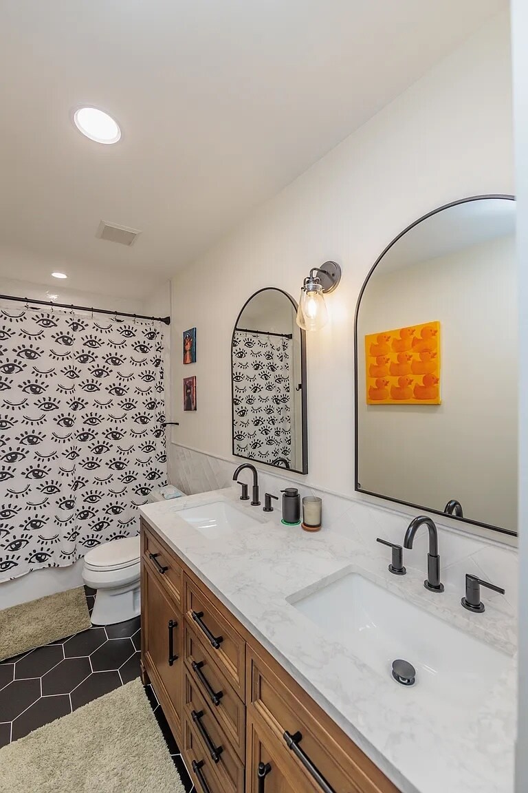 Building Photo - 8420 Timber Trl