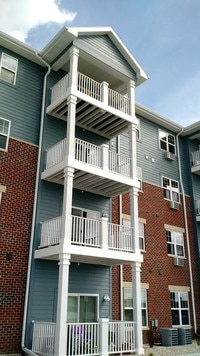Building Photo - Rivers II