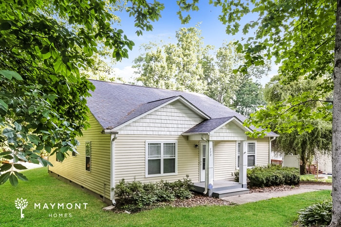 Building Photo - 772 Charleston Dr