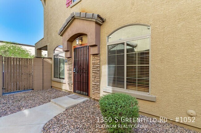 Building Photo - 1350 S Greenfield Rd