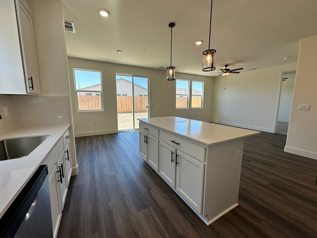 Building Photo - Newly built home coming soon!