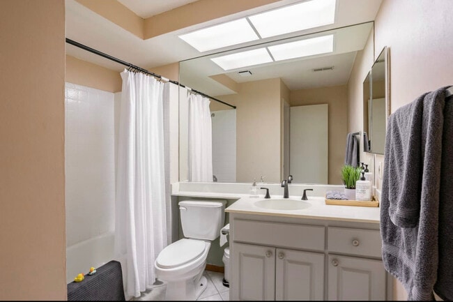 Second Bathroom - 108 Desert Falls Dr E
