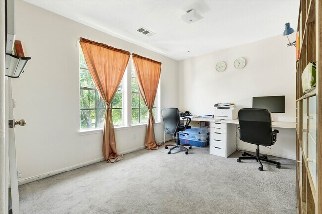 Building Photo - 23707 Hackberry Dr