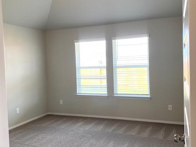 Building Photo - 132 Trailside Ln