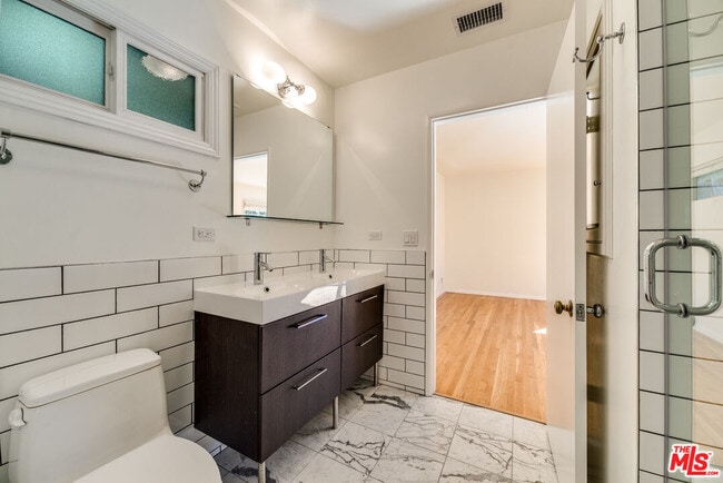 Building Photo - 1616 Ashland Ave