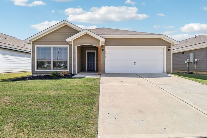 Building Photo - 3900 Calvary Ct