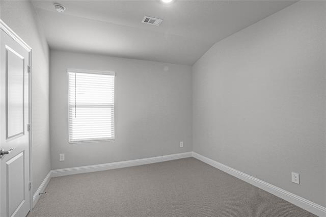 Building Photo - 615 Tidal Dr