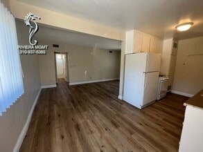 Building Photo - 514 S Grevillea Ave