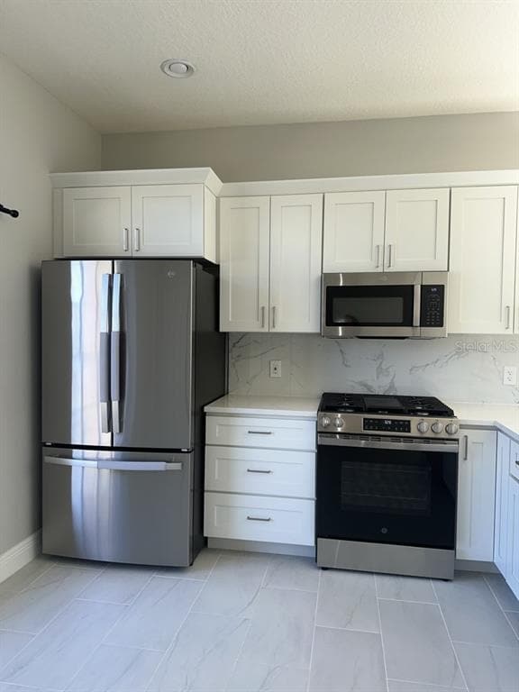 Building Photo - 1329 Avonwood Ct