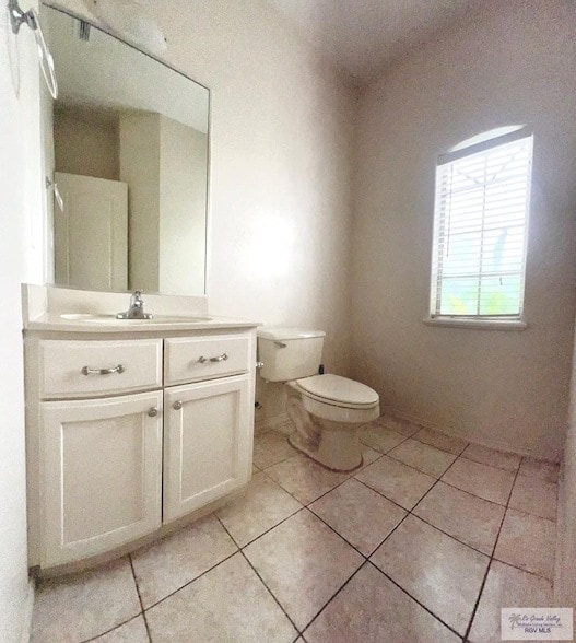 Building Photo - 25 La Paz Ct