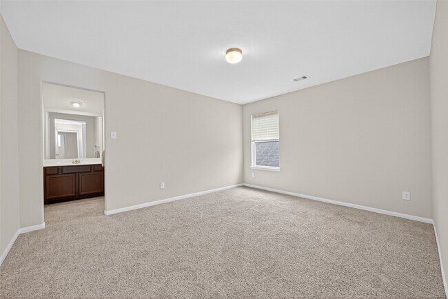 Building Photo - 11343 Rossum Creek Dr