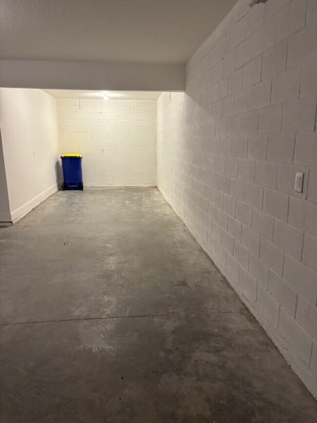 Building Photo - FOR RENT – Luxury Model Home in Elegant Manor Estates! Rent Reduced $100 with Annual Lease in Oct...