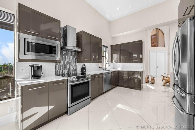 Building Photo - 5312 Steeplechase
