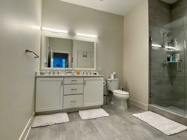 Building Photo - 575 S Goddard Blvd