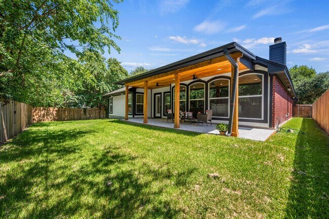 Building Photo - 3539 Laurel Bay Loop