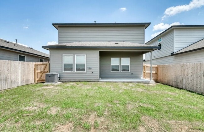 Backyard - 1124 Amistad Loop