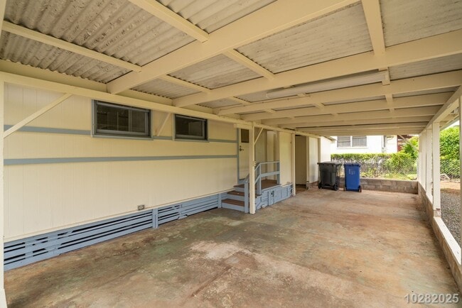 Building Photo - 2 BD/1 BA Home with Yard and Carport in Wa...