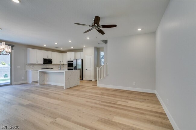 Building Photo - 1599 Pacific Baza St